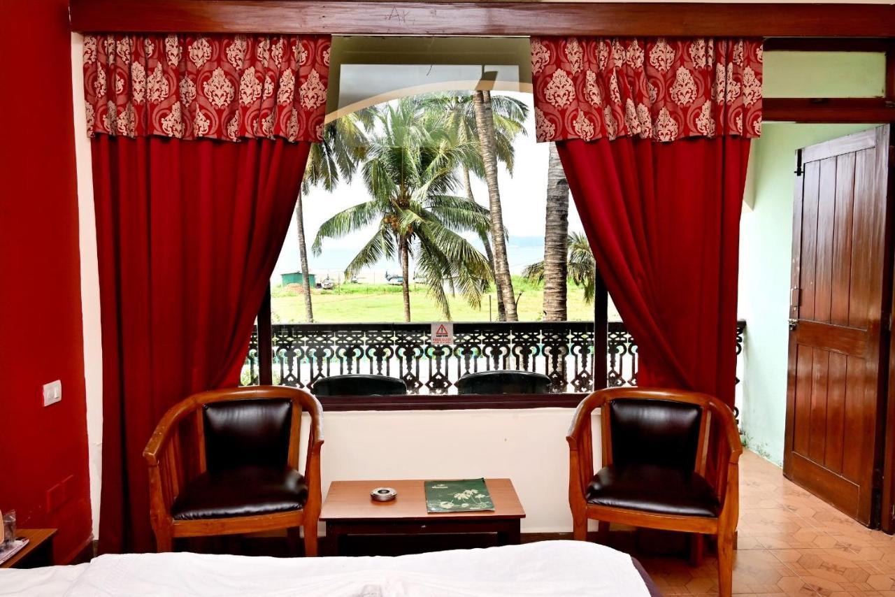 Swimsea Beach Resort, A Beach Property Panaji Exterior photo