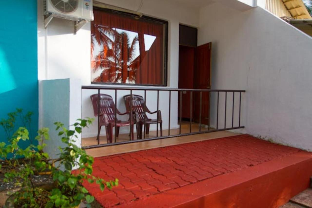 Swimsea Beach Resort, A Beach Property Panaji Exterior photo